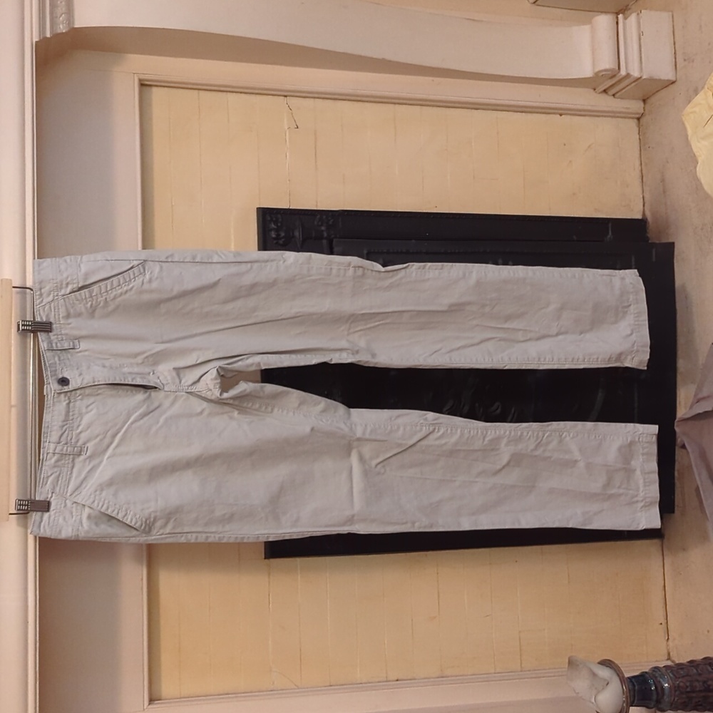 Calvin Klein Lightweight Khakis - 32x32 - Mens